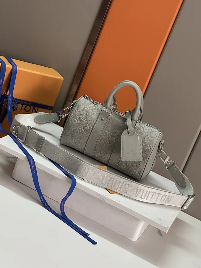 Taurillon Monogram Mini Bucket Bag Urban Elegance