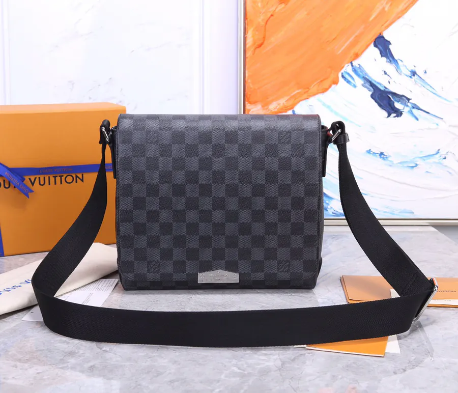 District Small Briefcase with Graceful Details and Practical Design