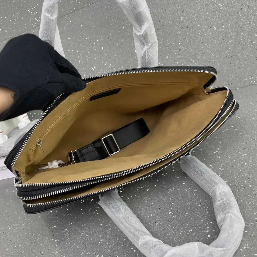 Stephen's Premium Men's Briefcase Elegant and Refined Design