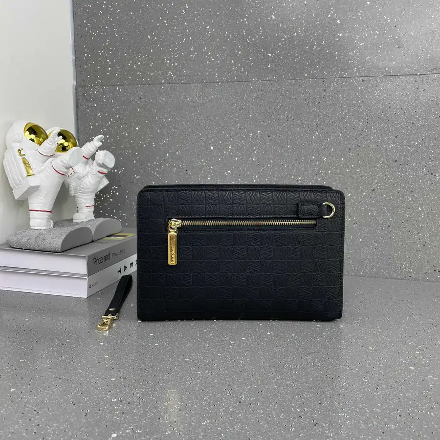 Stephen's Premium Men's Handbag Elegant and Refined