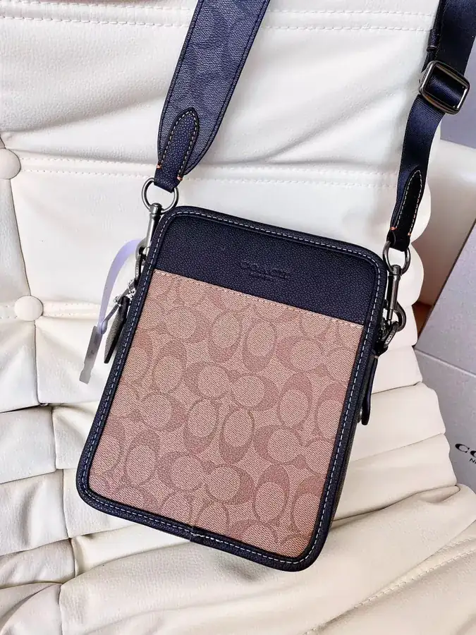Tra New Men's Shoulder Bag Classic Design