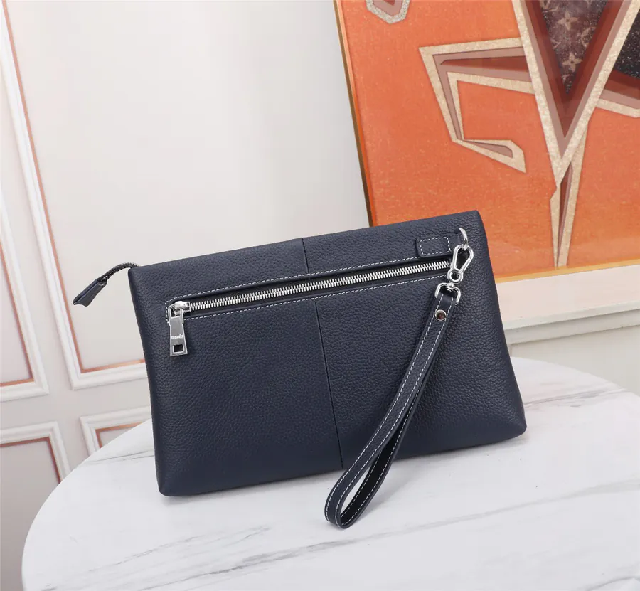 Hermès Single Handle Bag 2023 New Collection