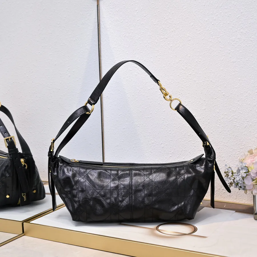 D Journey Bucket Bag Large