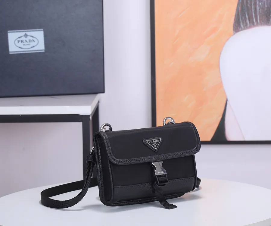 Mini Mail Bag in Grained Calfskin