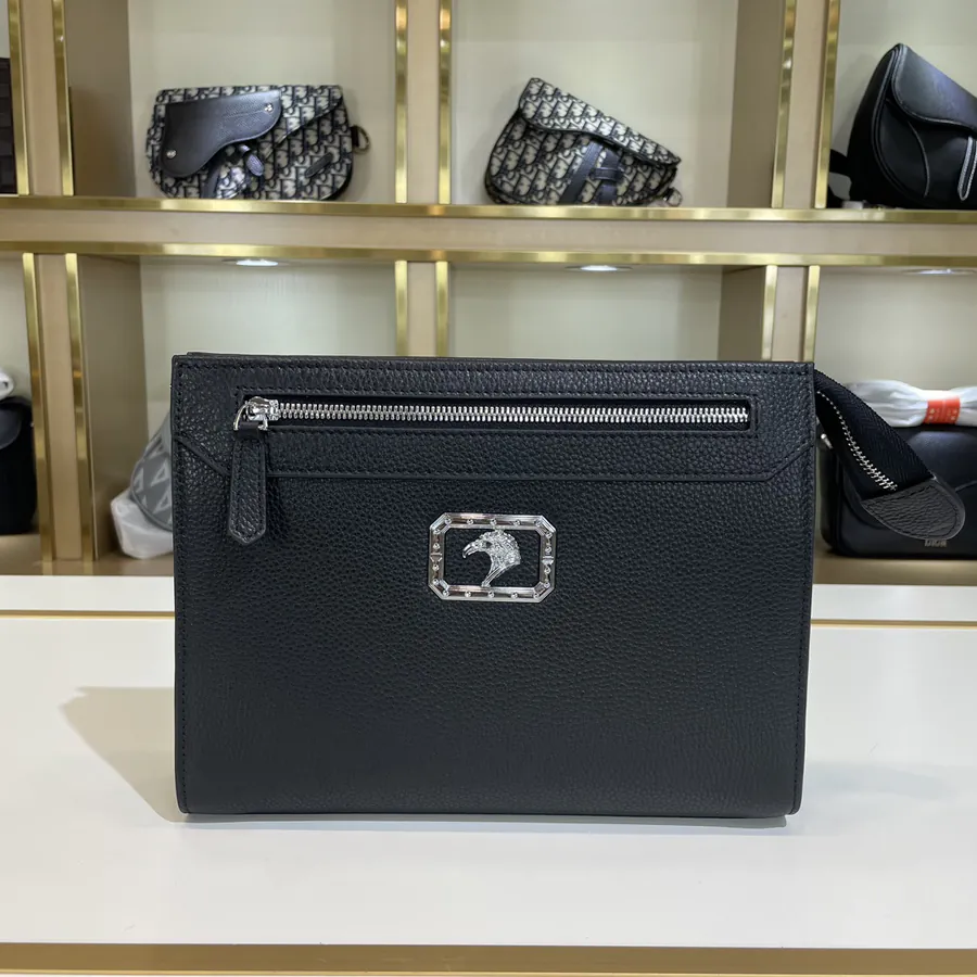 Stephen's Premium Men's Bucket Bag Elegant and Refined Design