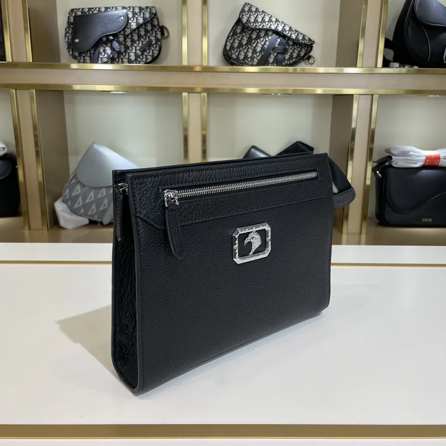 Stephen's Premium Men's Bucket Bag Elegant and Refined Design