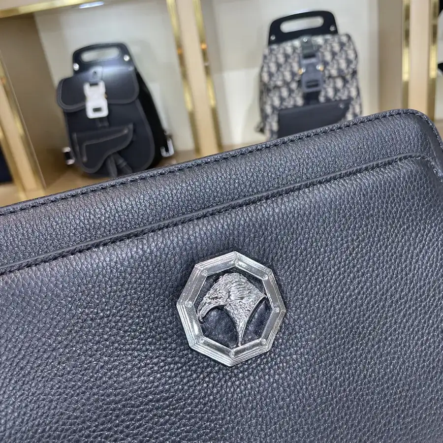 Stephen's Premium Men's Bucket Bag Black and Gold