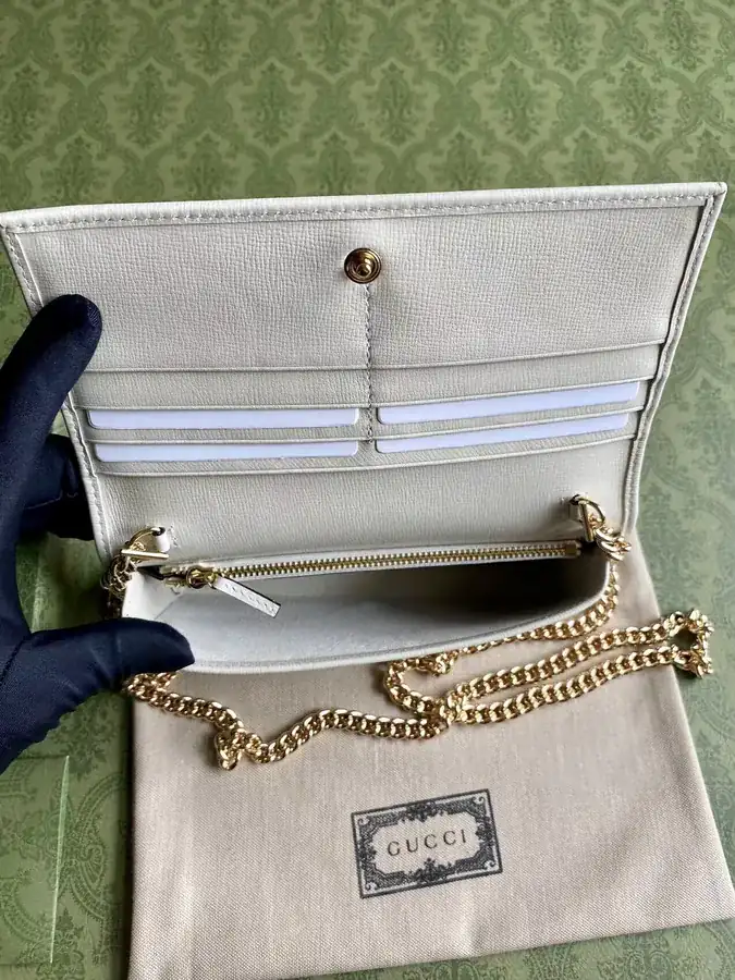Woc Bucket Bag with Chain Detail 2020 New Collection