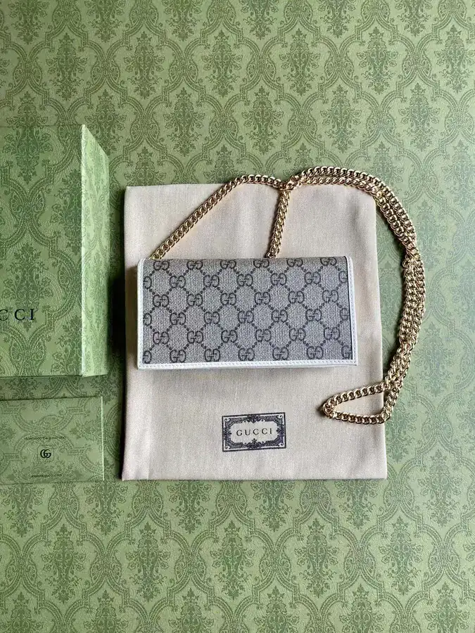 Woc Bucket Bag with Chain Detail 2020 New Collection