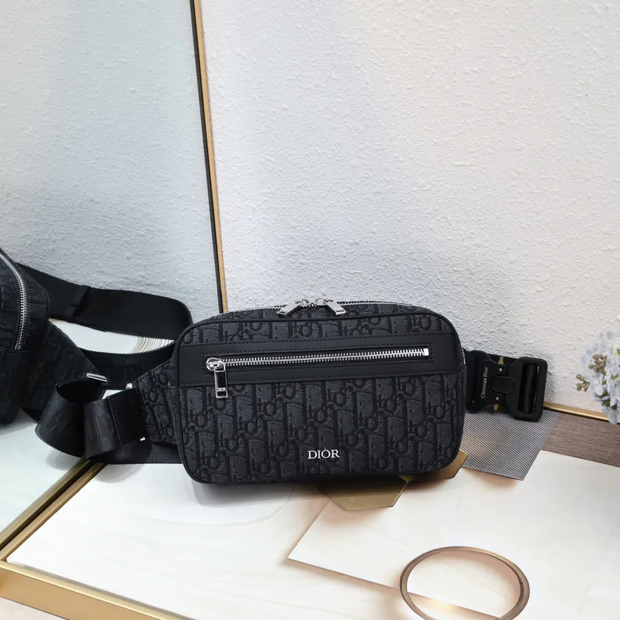 D Brand Upgraded Waist Bag with Modern Style