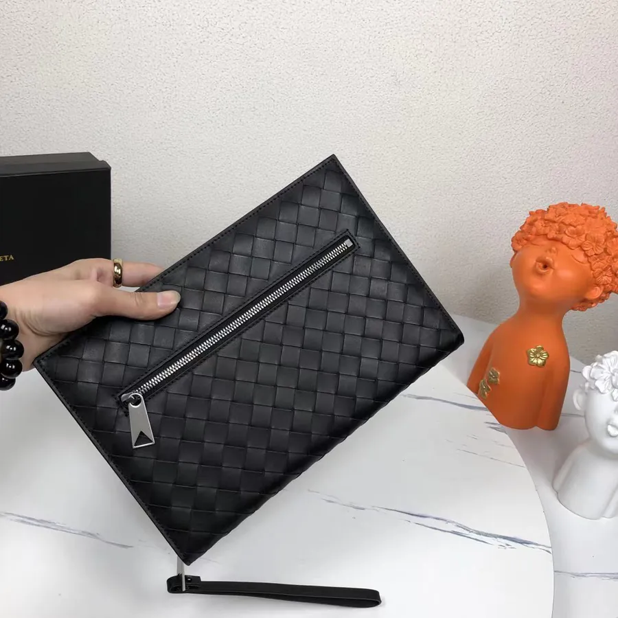 P360 New Woven Handbag with Box Classic Woven Mesh, Premium Leather, Practical Design