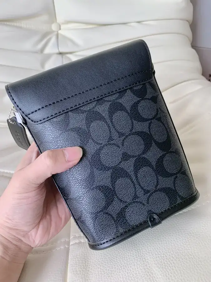 Tra Classic Logo Mini Men's Wallet Bag