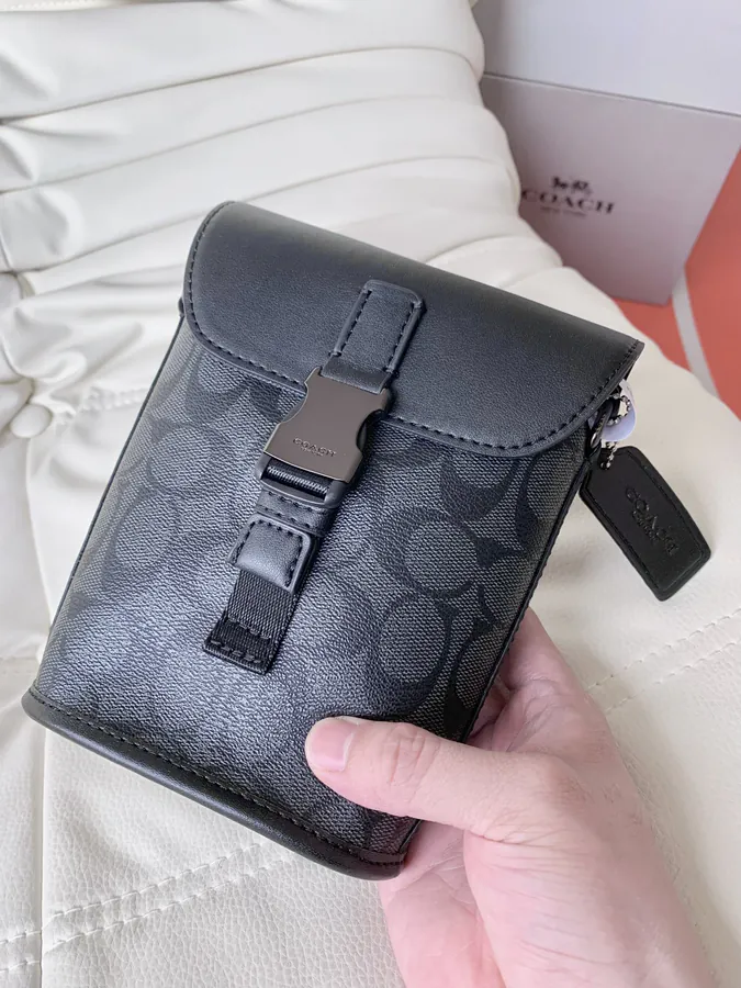 Tra Classic Logo Mini Men's Wallet Bag