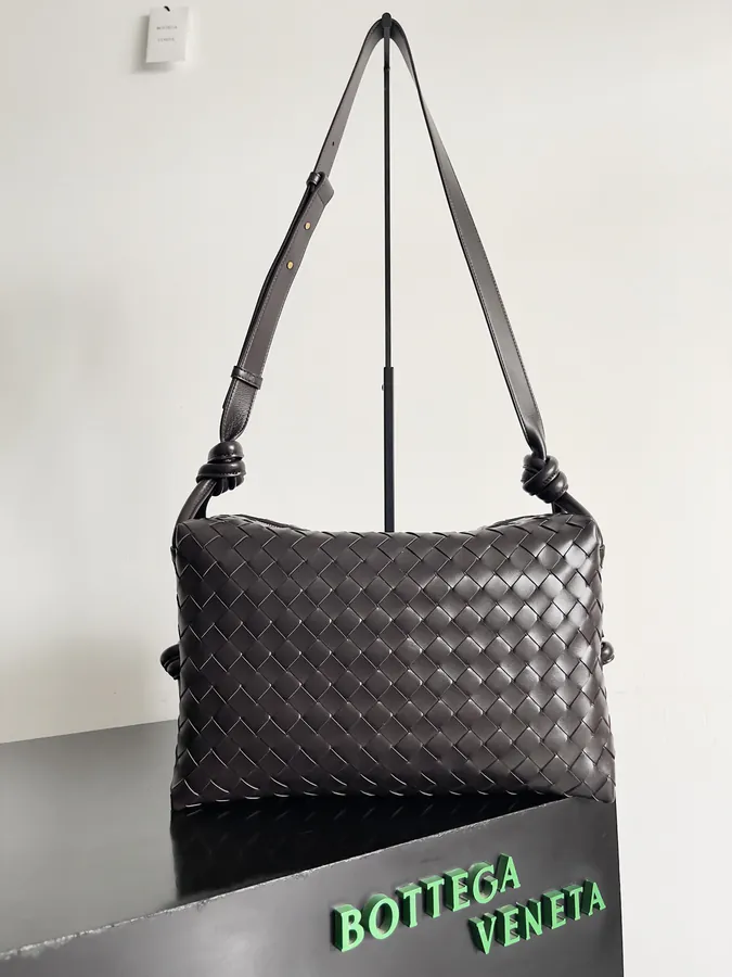 New Medium Loop Weekender Lightweight Travel Bag