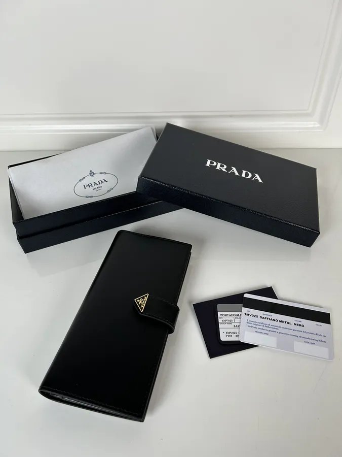 P Maison Triangular Logo Wallet in Top Grain Calfskin