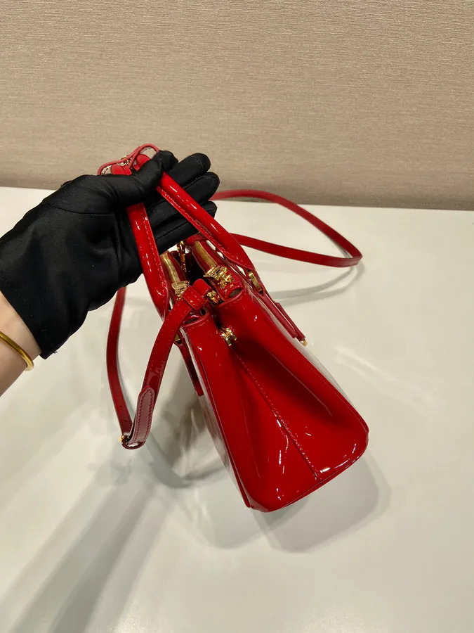 Galleria Mini Handbag with Detachable Strap