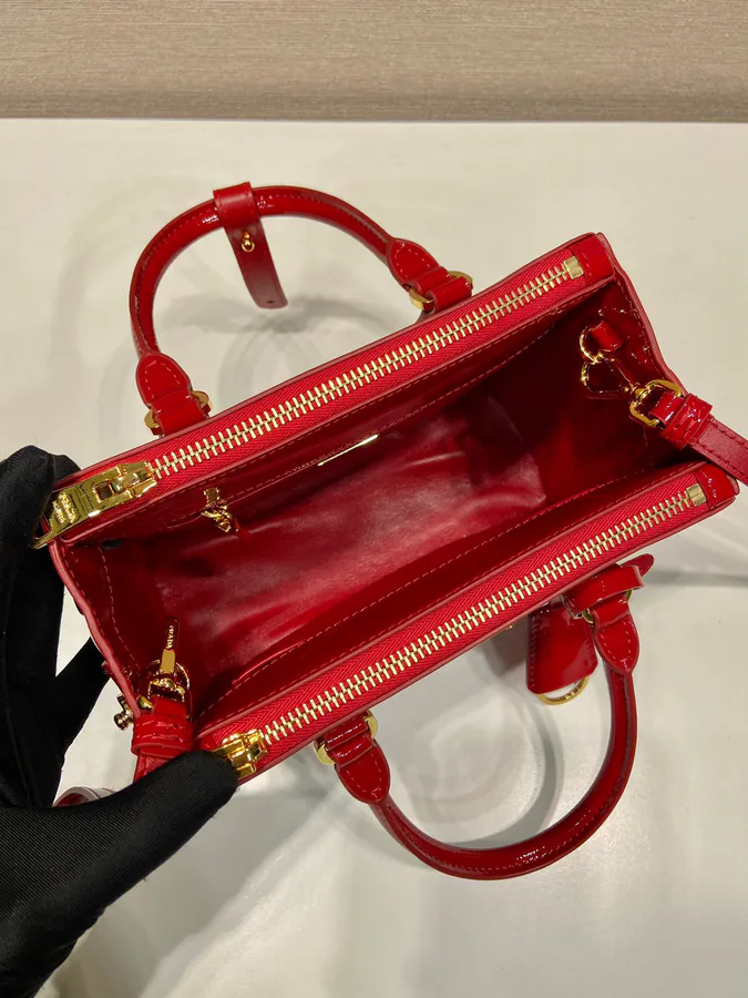 Galleria Mini Handbag with Detachable Strap