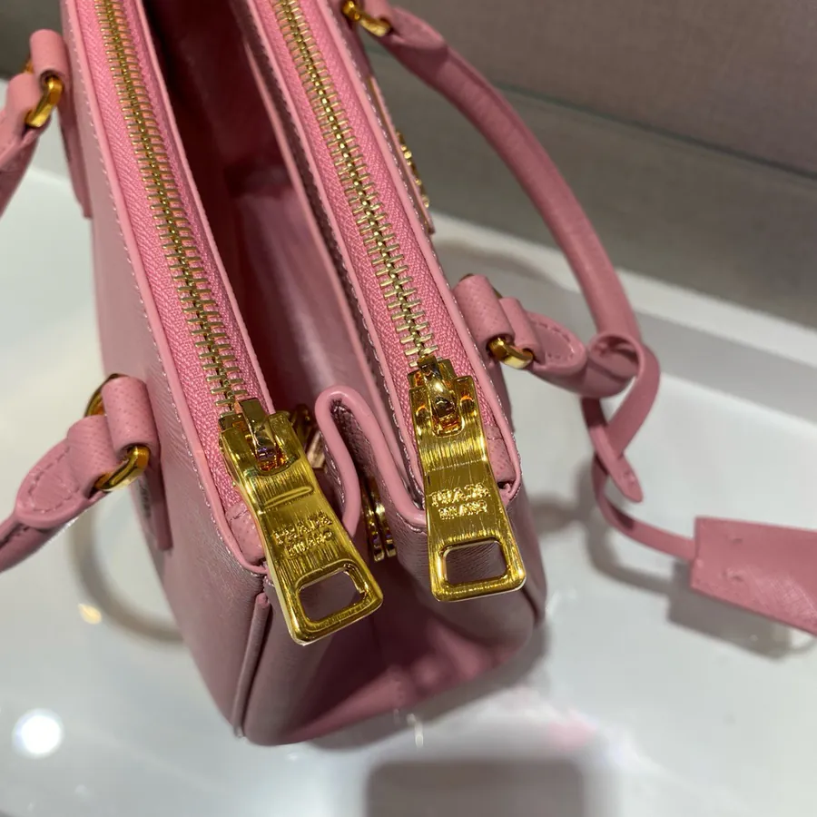 Galleria Mini Handbag with Detachable Strap