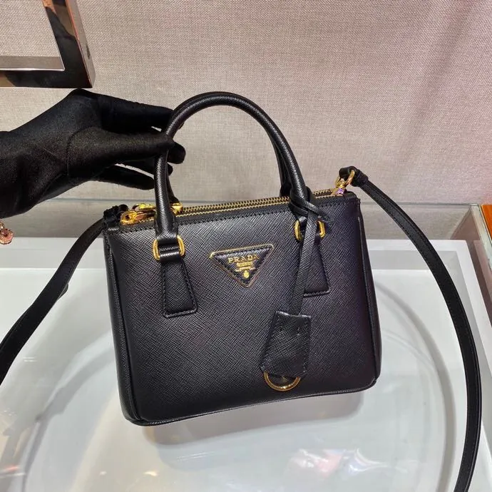 Galleria Mini Handbag with Detachable Strap