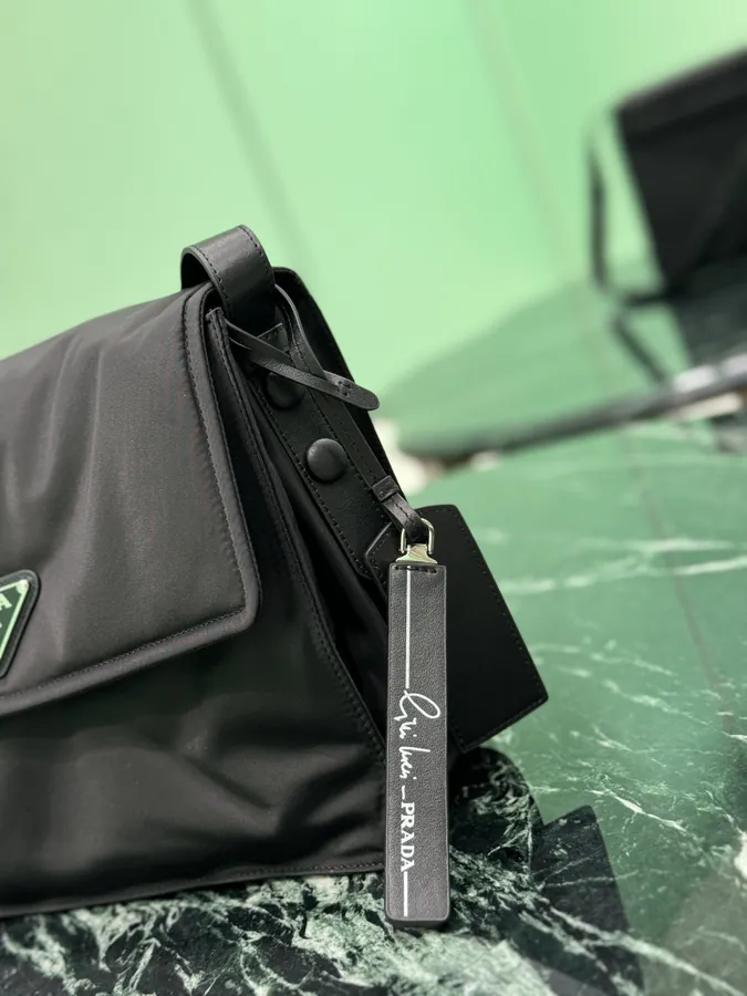 Cini Series Mail Bag (Medium)