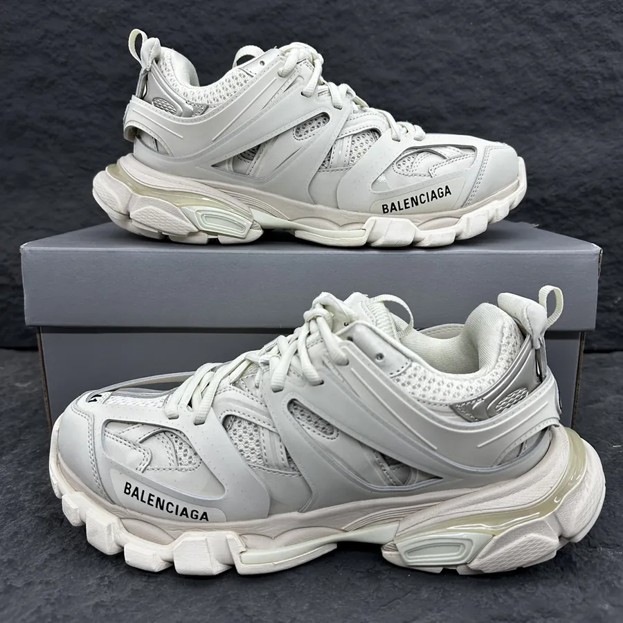 Tra Sneaker Classic Canvas and Nylon Sport Shoes for Men and Women