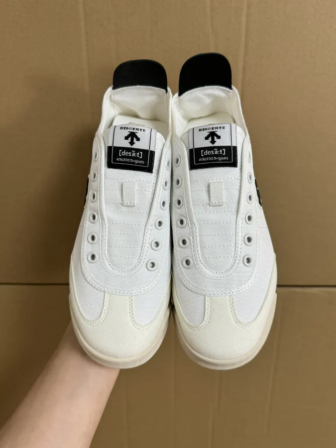 Con Retro Slip On Casual Shoes for Men