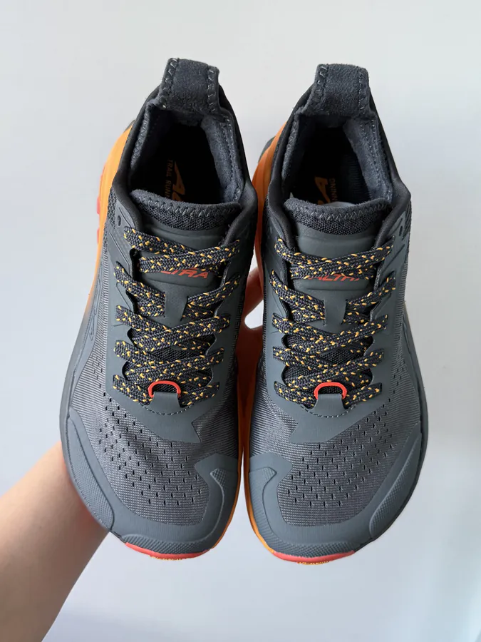 Altra Olympus 6 Black Orange