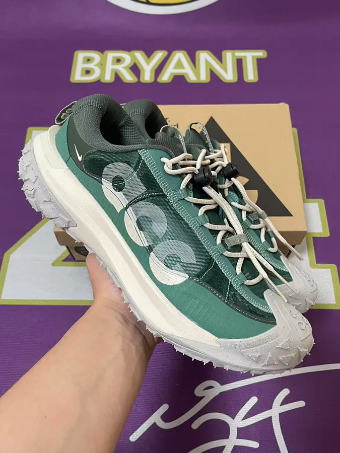 ACG Mountain Fly Low 2 Green Outdoor Functional Low Top Shoes