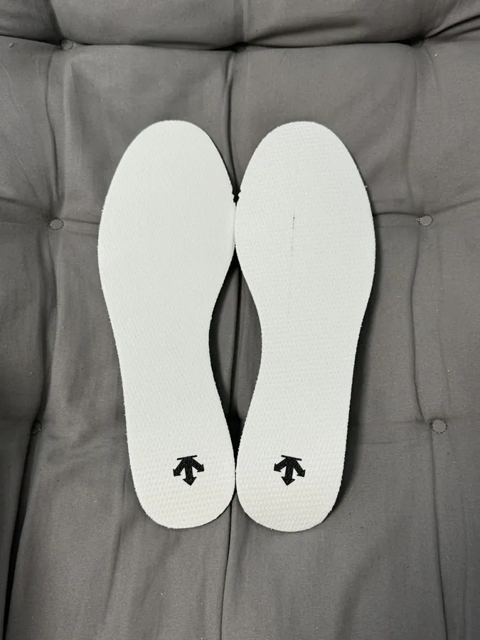 250 CON One Piece Sneaker