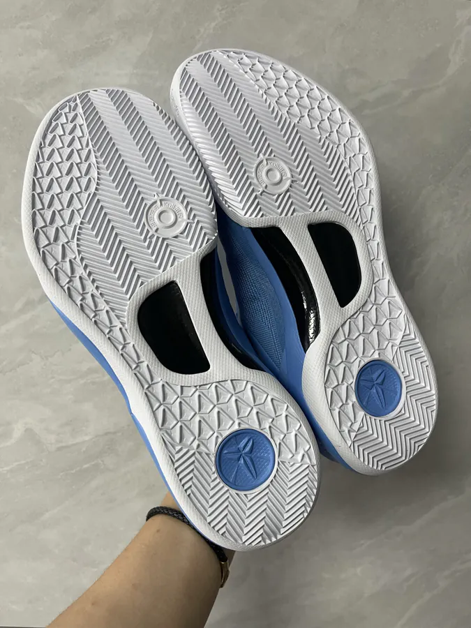 North Face 8th Generation Blue White Blue Sneaker