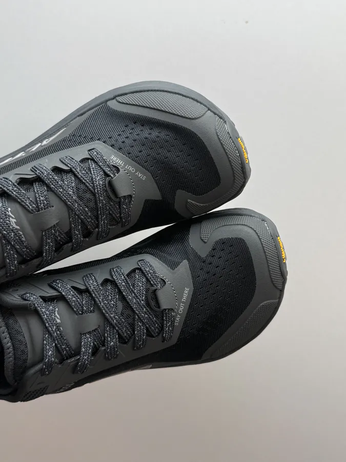 Altra Olympus 6 Black