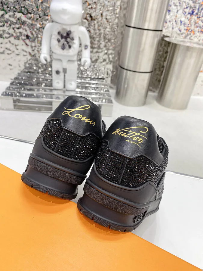 2023 Louis Vuitto Trainer Sparkling Diamond Edition
