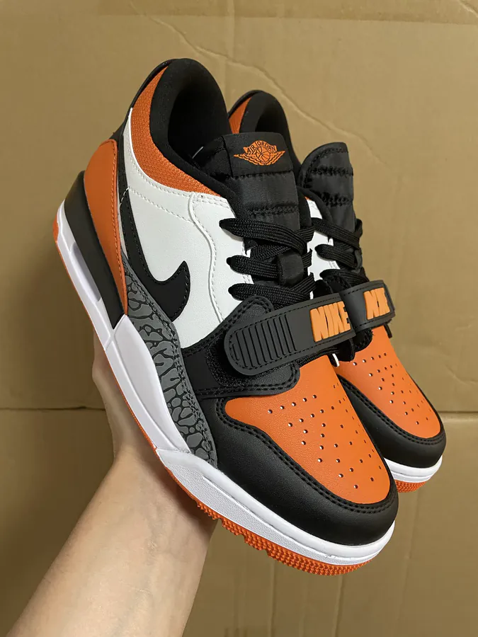 Legacy 312 Retro Basketball Shoes Comfortable and Versatile