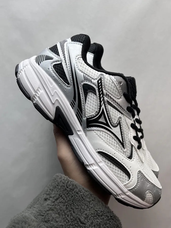 Mizuno Speed 2K Silver Black