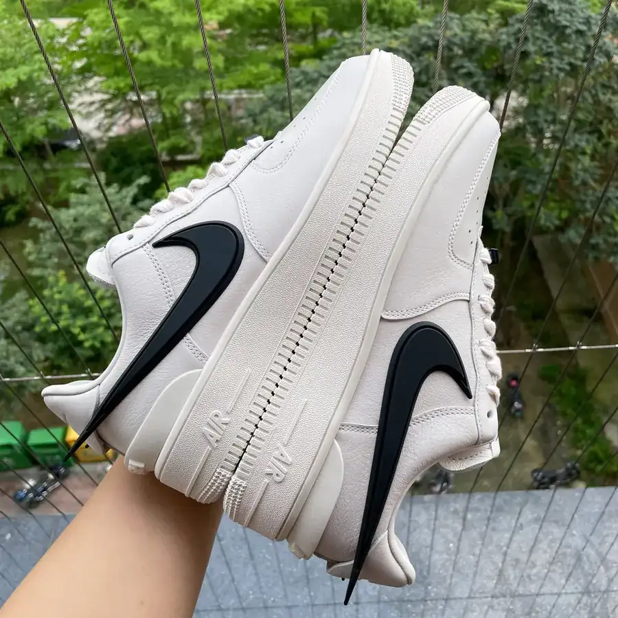 AMBUSH x NK Air Force 1 Low Collaborative Large Hook Color
