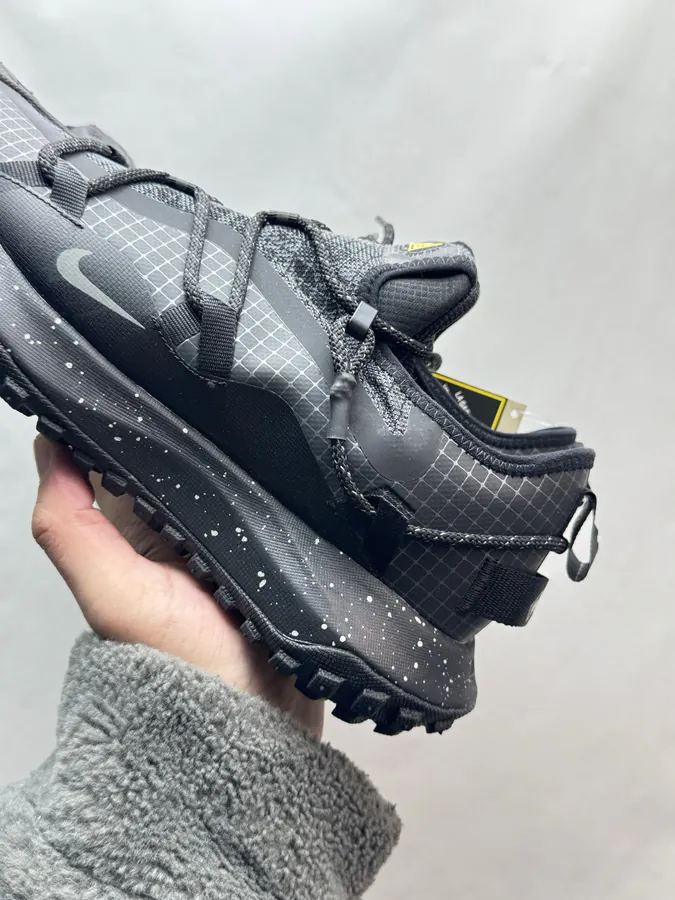 ACG Mountain Fly Low GTX SE Black