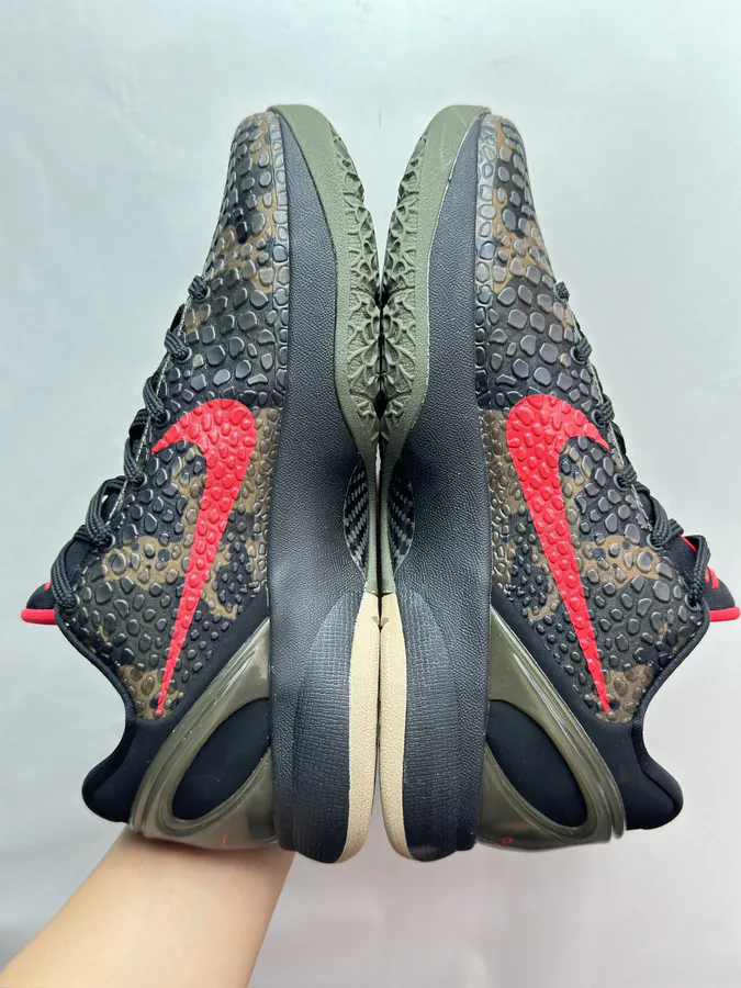 Kobe 6 Manba Foundation Black Red