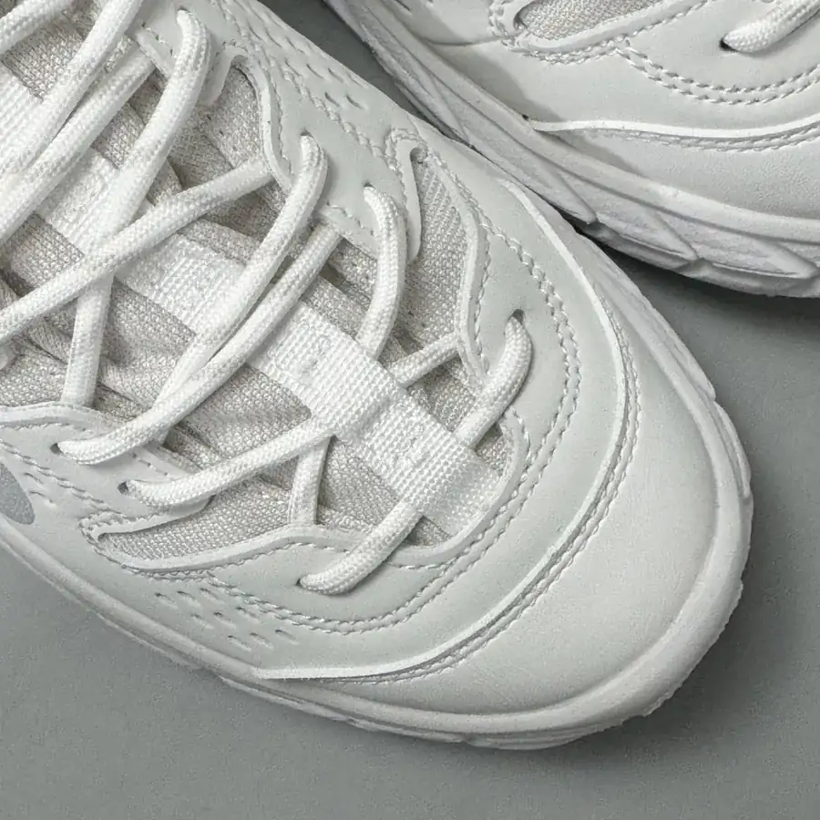 ACG Mountain Fly 2 Low White