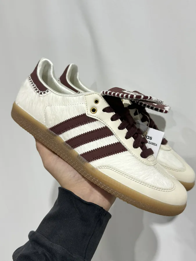 Wales xSamba White Brown