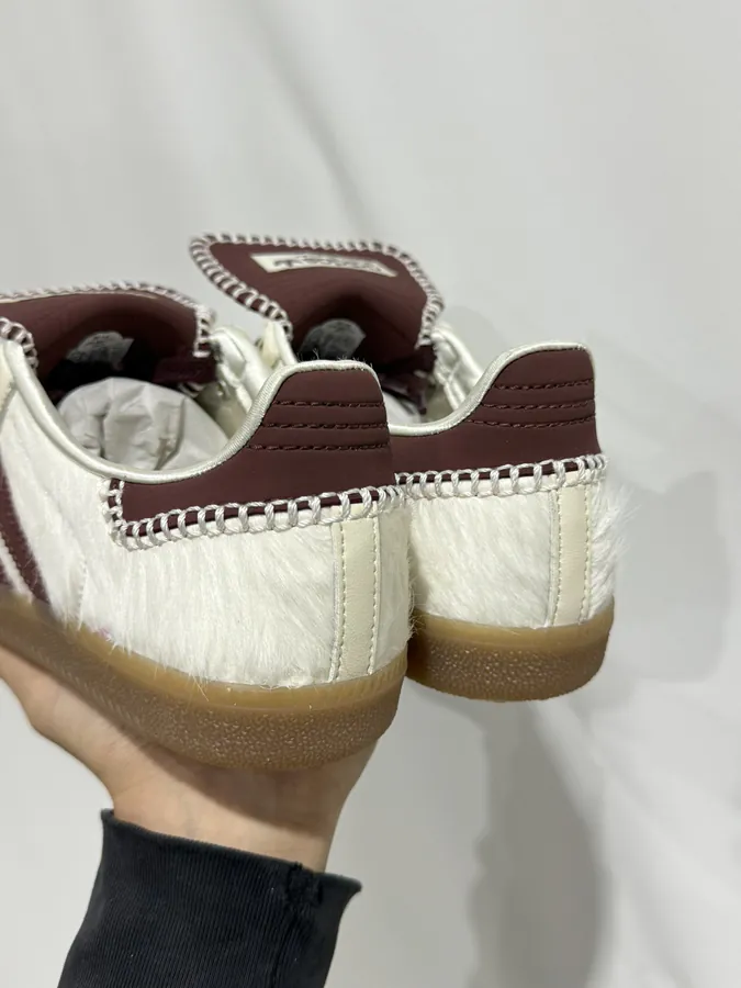Wales xSamba White Brown