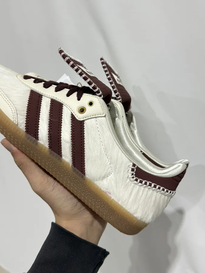 Wales xSamba White Brown
