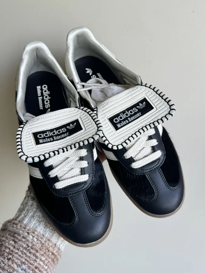 Wales x Samba Black