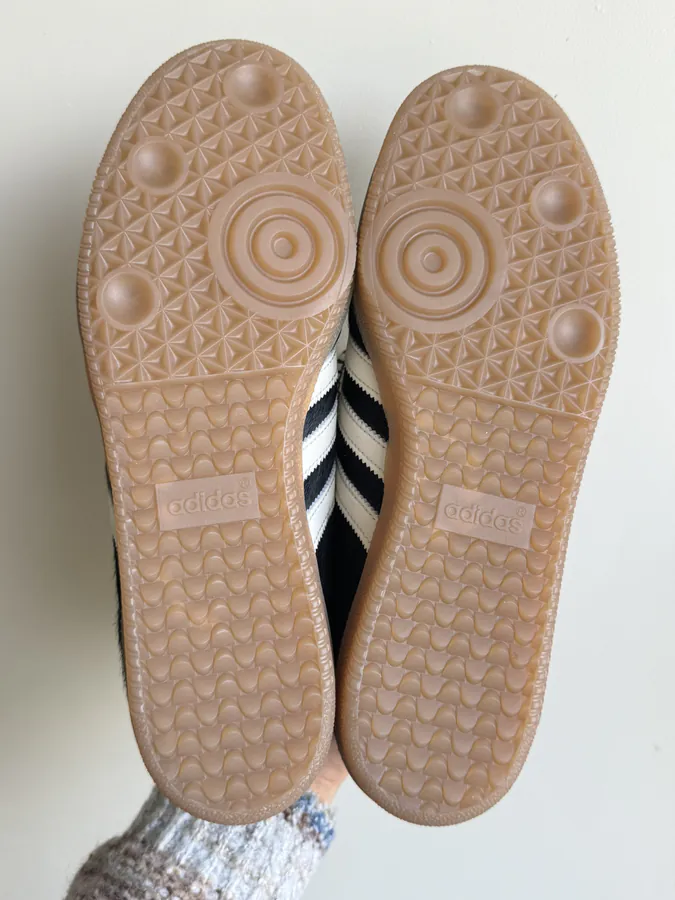 Wales x Samba Black