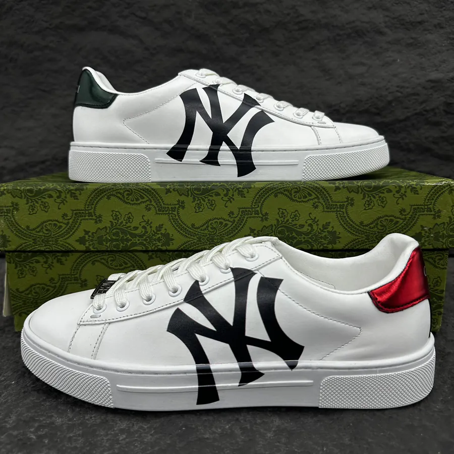 Ace Series Sneakers Retro Design for Men and Women