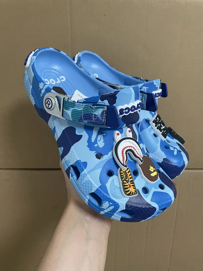 A BATHING APE x Assic OG Camouflage Print Bucket Shoe
