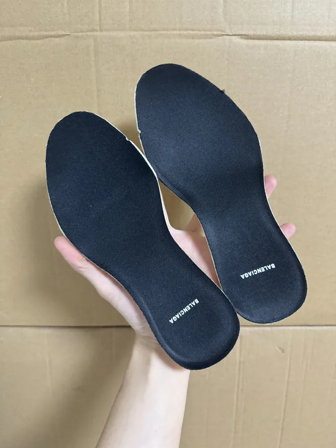 Monday Calfskin Round Toe Thick Sole Low Top Dad Shoes for Men