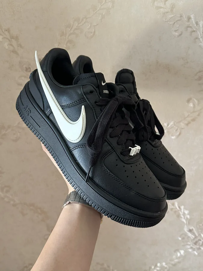 Shoes Visual Reference Sample