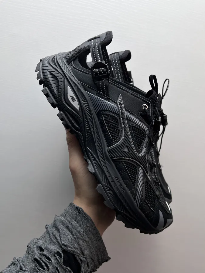 Mizuno Racer Trail SE Black