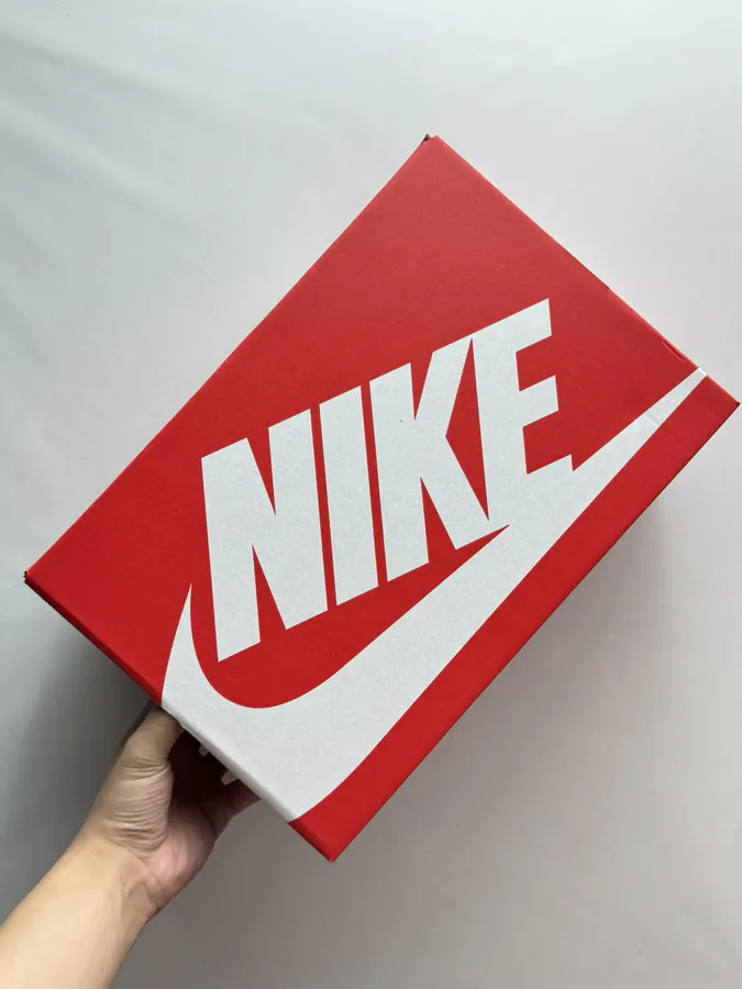 LW Original High End Sneaker with Premium Materials