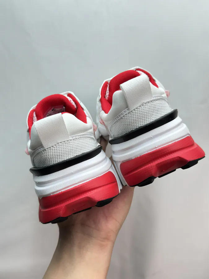 Shoe visual reference image